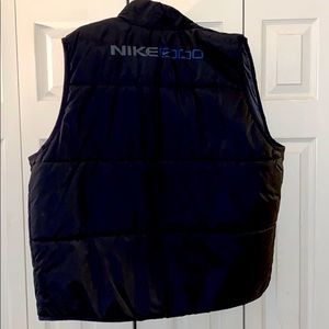 Nike puffer vest